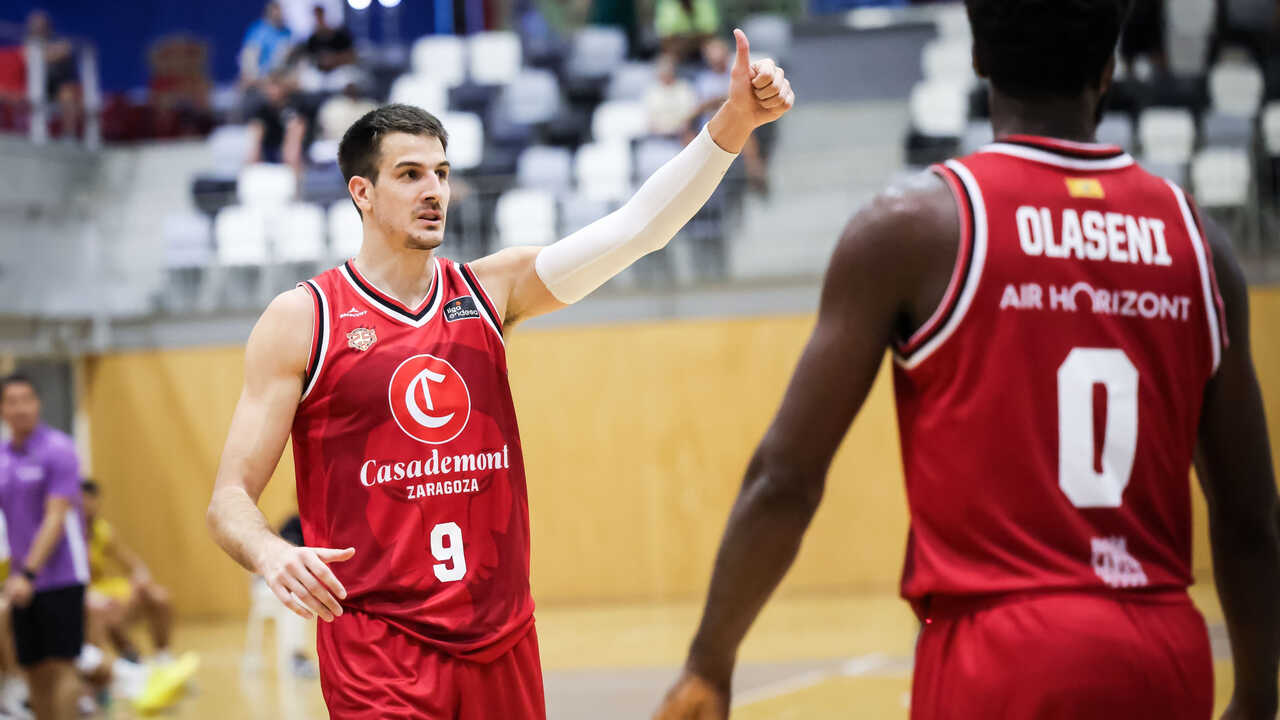 ACB冠军瓦伦西亚篮球队检验重焕生机的萨拉戈萨卡萨德蒙特