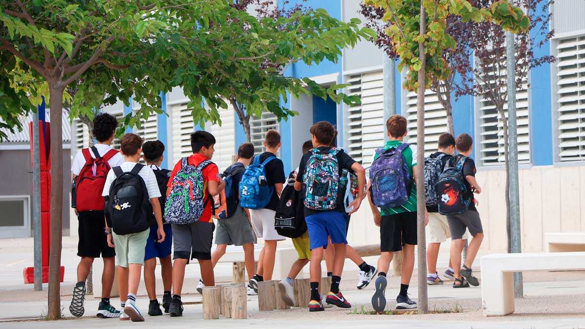 阿拉贡在PISA报告中超过西班牙平均水平，但学生在科学领域失去优势