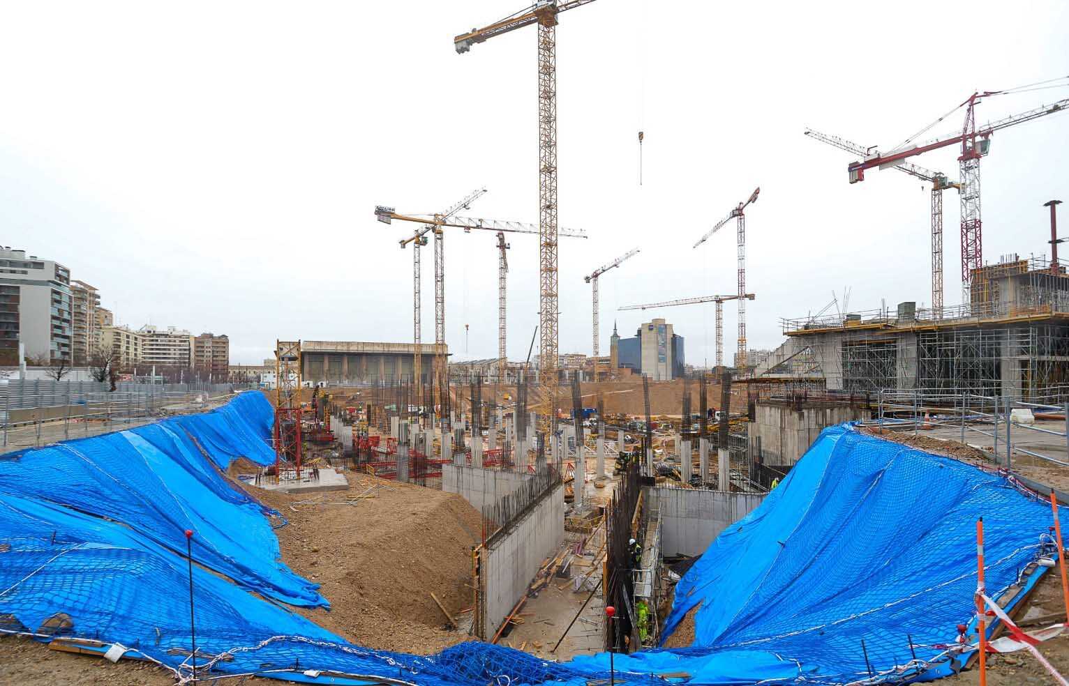 了解新罗马雷达球场热潮：参观的120个名额已全部售罄