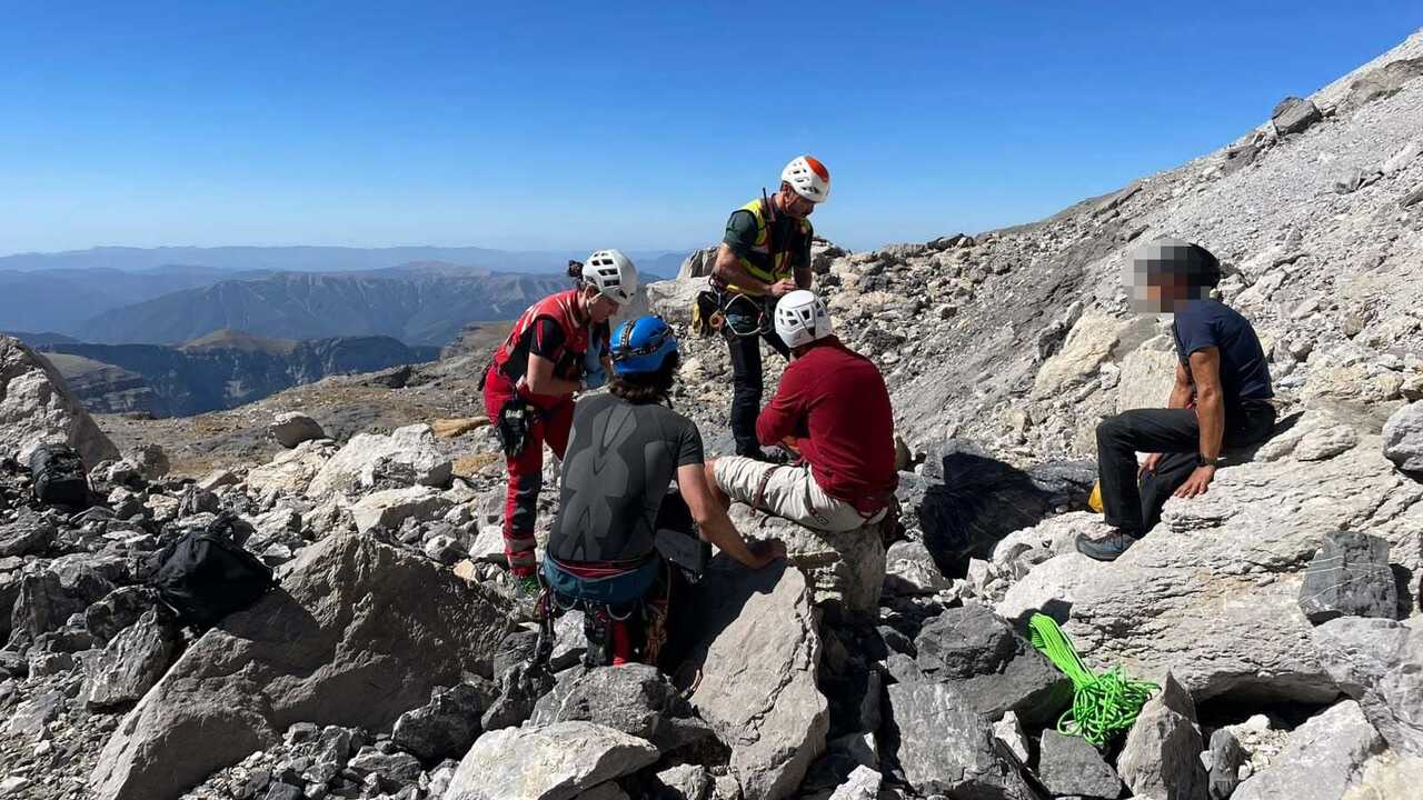 一名登山者在奥德萨坠落4米，韦斯卡比利牛斯山区一周内完成23次救援