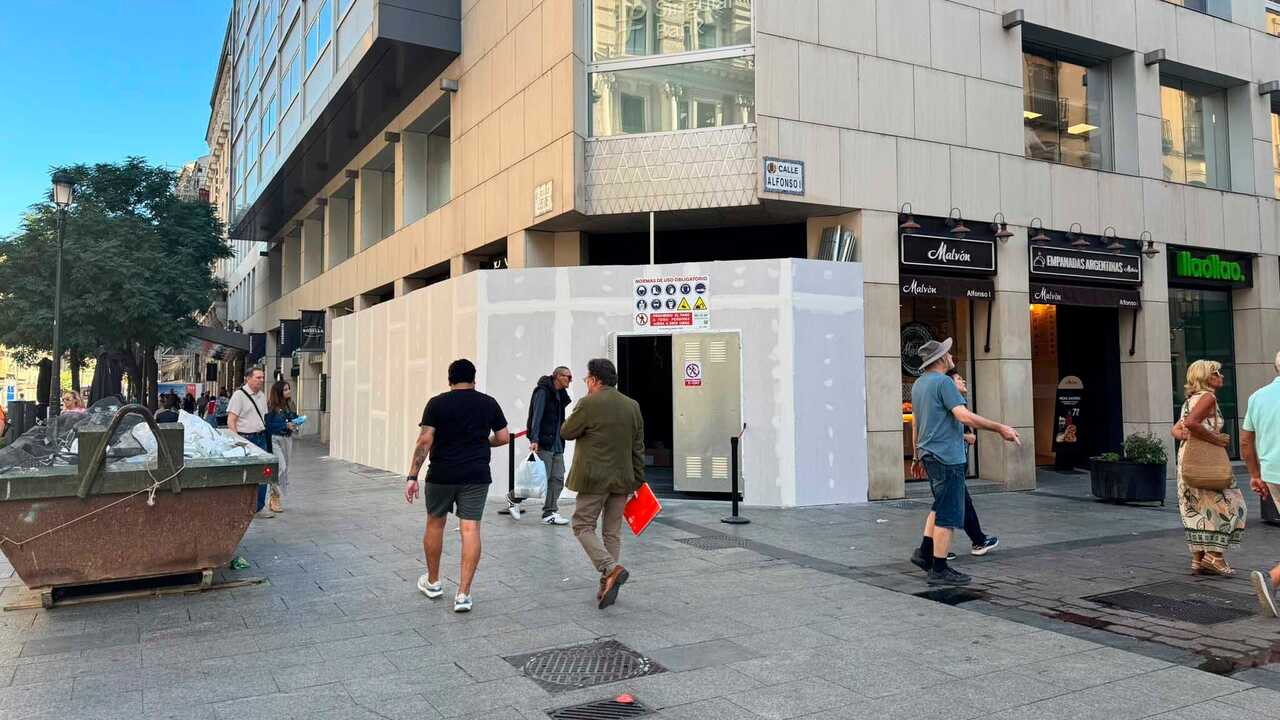 从糖果店到电子烟店：萨拉戈萨市中心这家知名店铺的惊人转变