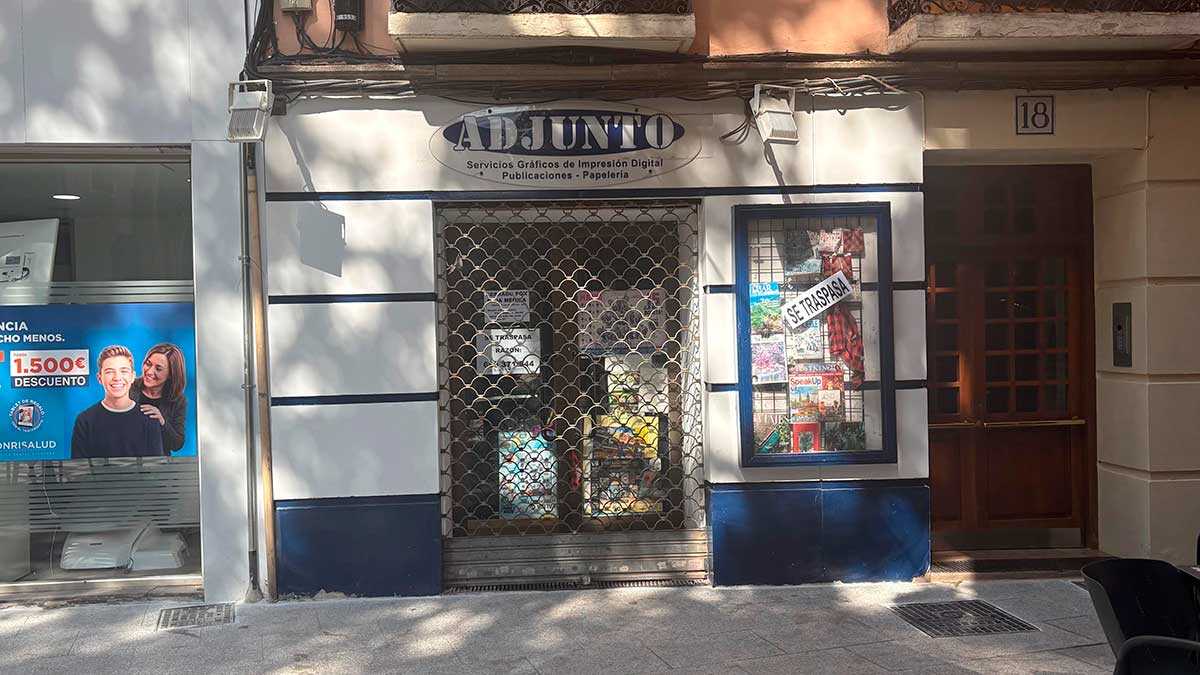 圣米格尔广场那家售卖卡片和二手书的特色文具店因病歇业