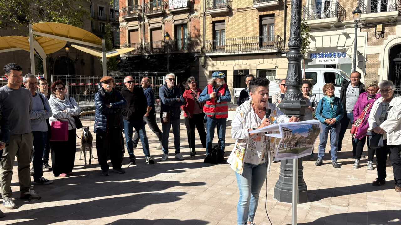 圣米格尔广场居民反对翻新后的新面貌：“这是对其历史的蔑视”