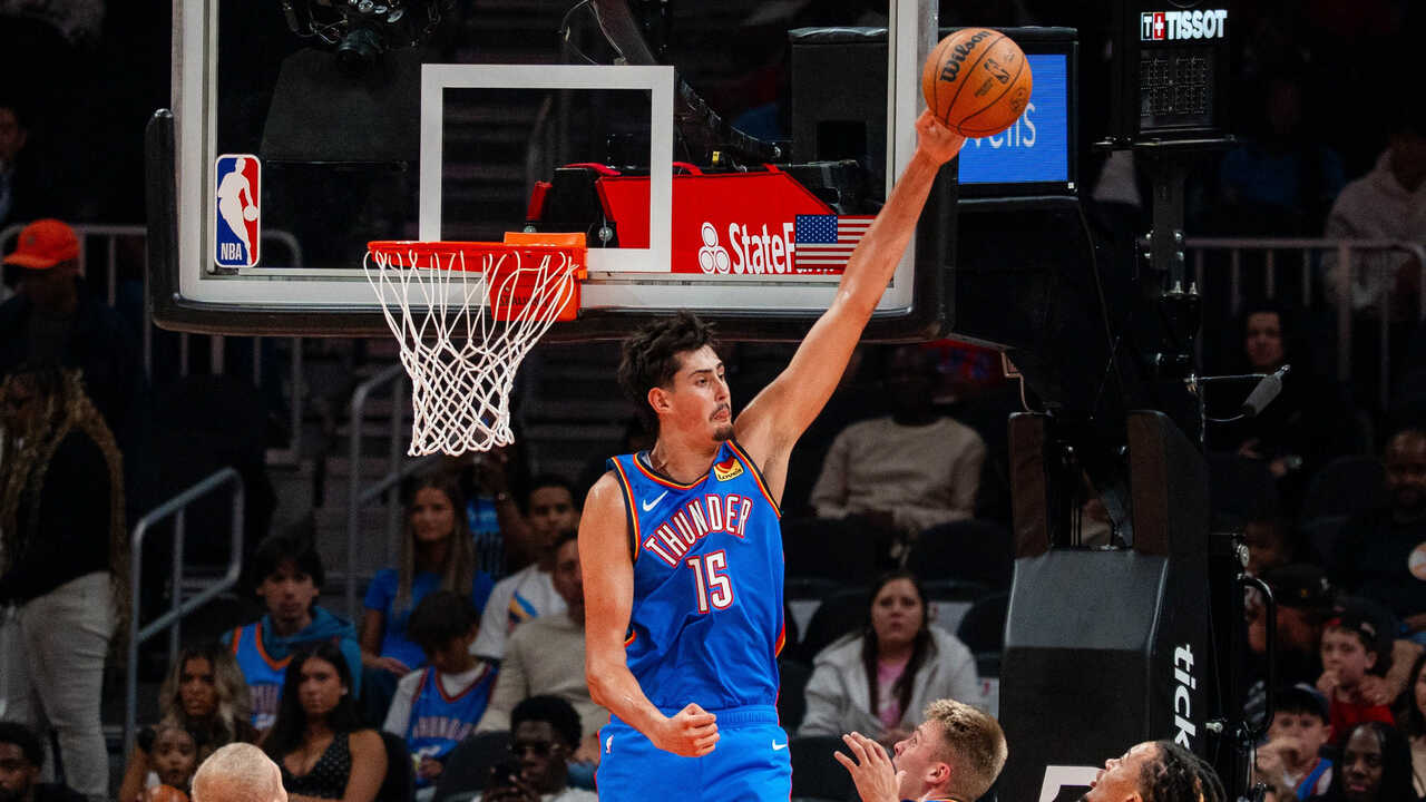 球星阿戴·马拉迈入NBA星河：用一场首秀续写传奇