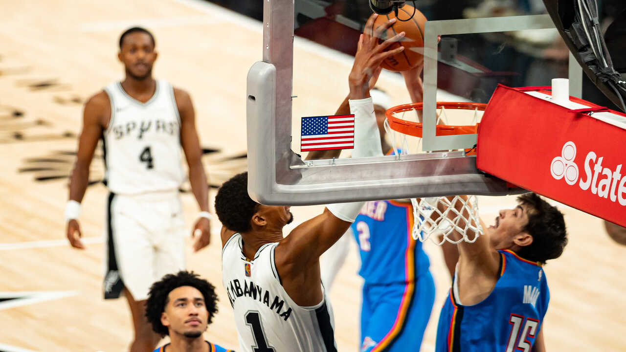 阿代·马拉高调开启NBA生涯：文班亚马，你是谁？